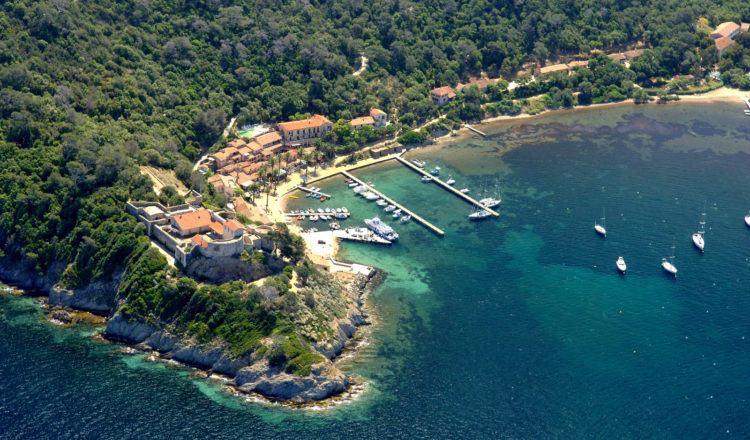 Top 3 des meilleurs campings près de Port Cros